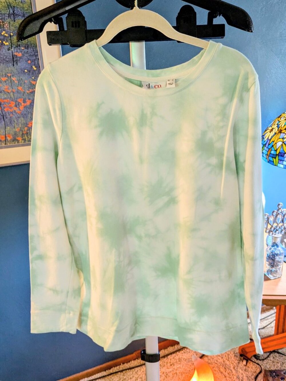 Denim & Co D&Co Pristine Tie Dye Cloud Print French Terry Top medium!